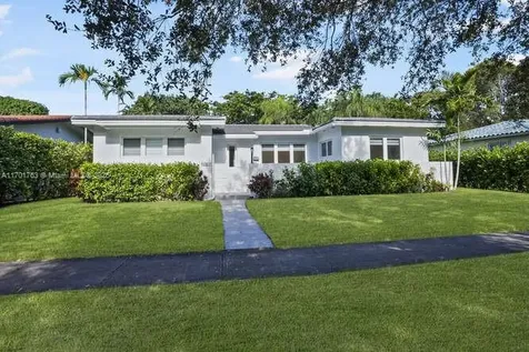 2830 De Soto Boulevard Coral Gables FL 33134