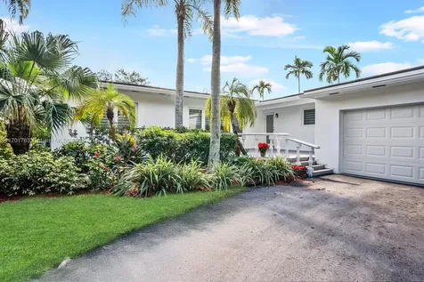 2830 De Soto Boulevard Coral Gables FL 33134