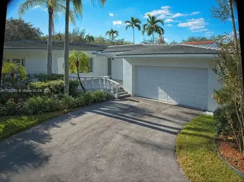2830 De Soto Boulevard Coral Gables FL 33134