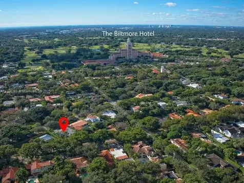 2830 De Soto Boulevard Coral Gables FL 33134
