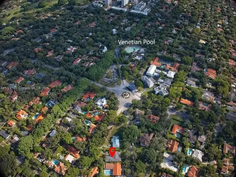 2830 De Soto Boulevard Coral Gables FL 33134