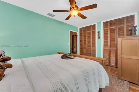8260 NW 15th Street Pembroke Pines FL 33024