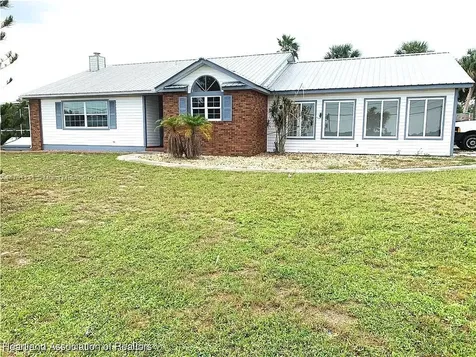 1823 Roberta Avenue Sebring FL 33870