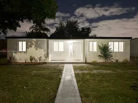 1710 NW 124th Terrace Miami FL 33167