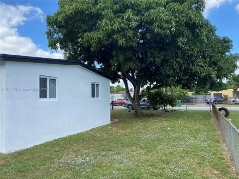 1710 NW 124th Terrace Miami FL 33167