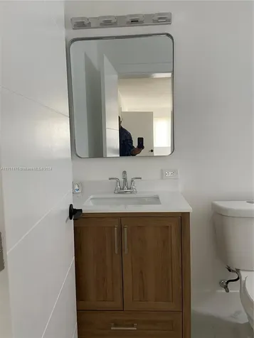 1710 NW 124th Terrace Miami FL 33167