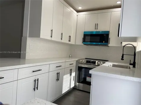 1710 NW 124th Terrace Miami FL 33167