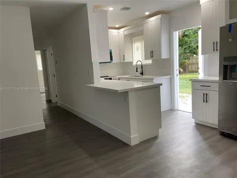 1710 NW 124th Terrace Miami FL 33167