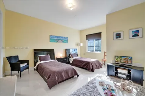 367 SW 13th Terrace Fort Lauderdale FL 33312