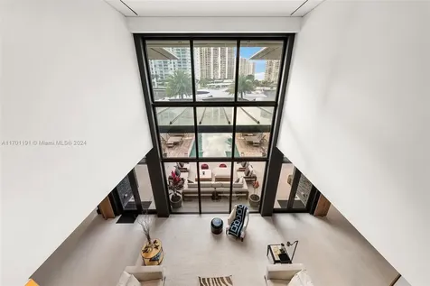 385 Centre Island Golden Beach FL 33160