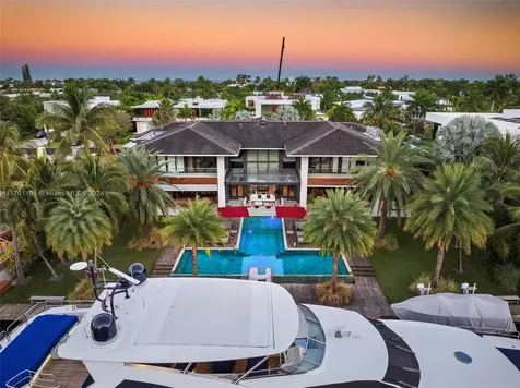 385 Centre Island Golden Beach FL 33160