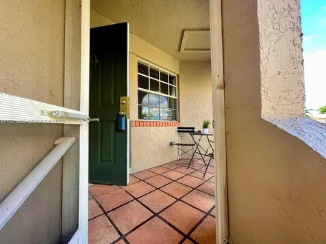 333 SW 86th Avenue Pembroke Pines FL 33025