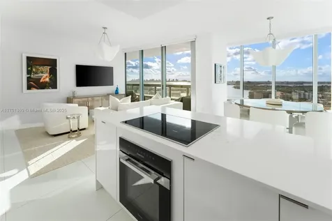 6899 Collins Avenue Miami Beach FL 33141