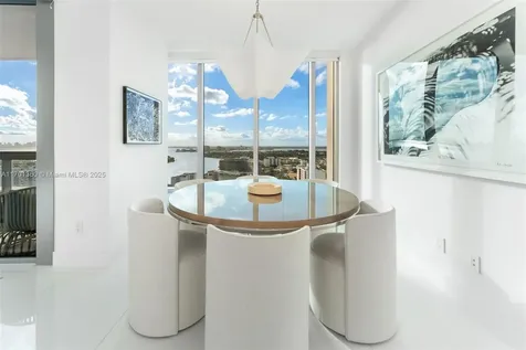 6899 Collins Avenue Miami Beach FL 33141
