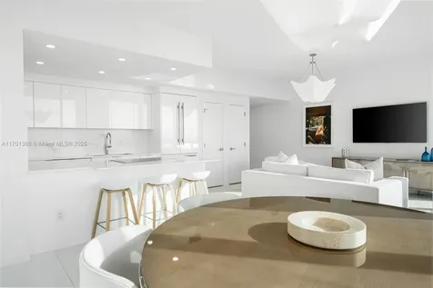 6899 Collins Avenue Miami Beach FL 33141