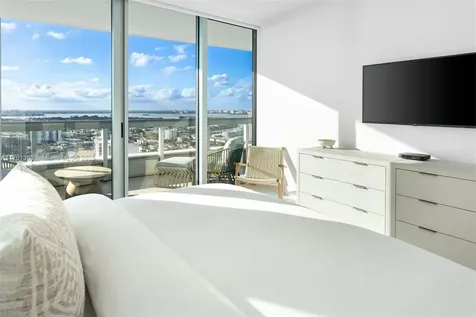6899 Collins Avenue Miami Beach FL 33141