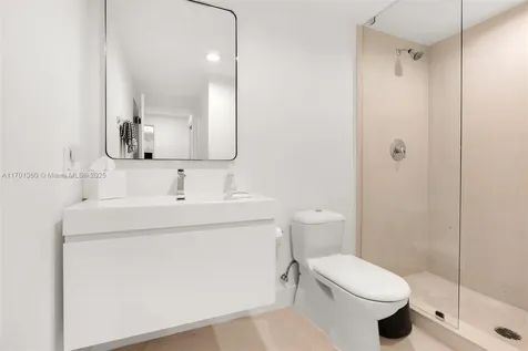 6899 Collins Avenue Miami Beach FL 33141