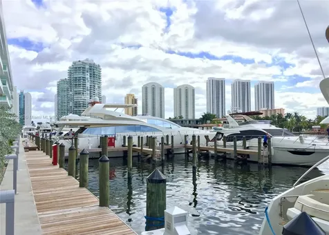400 Sunny Isles Boulevard Ul-7 Sunny Isles Beach FL 33160