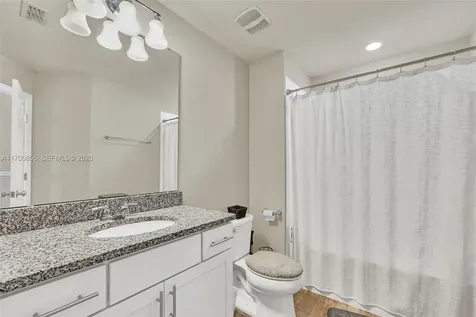 3780 Plainview Drive Orlando FL 32824-9041