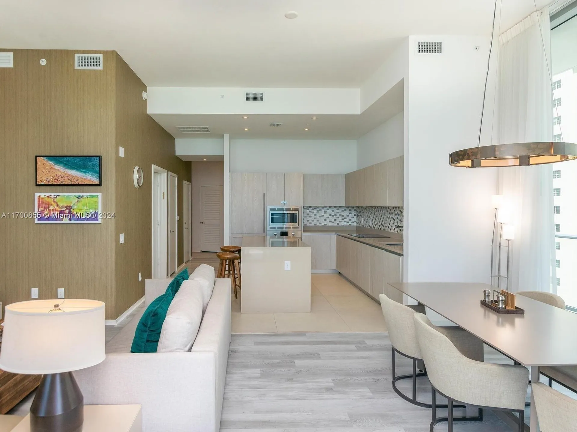 4111 S Ocean Drive Hollywood FL 33019