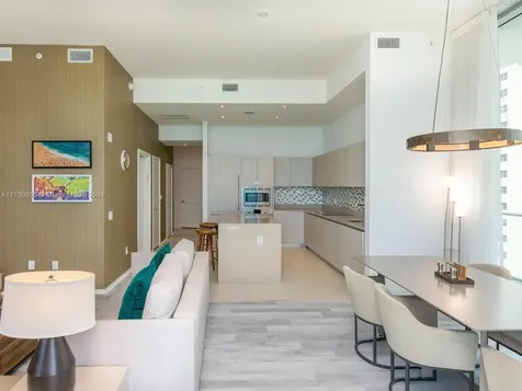 4111 S Ocean Drive Hollywood FL 33019
