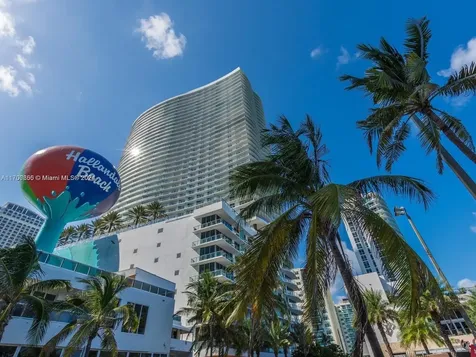 4111 S Ocean Drive Hollywood FL 33019