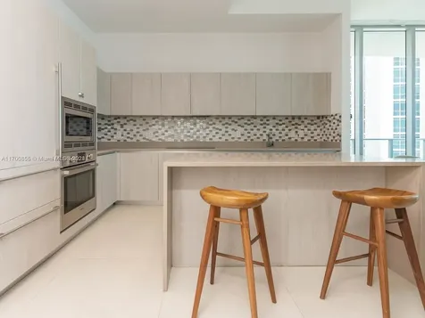 4111 S Ocean Drive Hollywood FL 33019