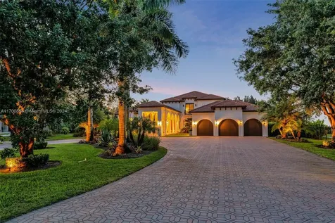 12917 Equestrian Trail Davie FL 33330