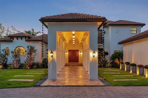 12917 Equestrian Trail Davie FL 33330