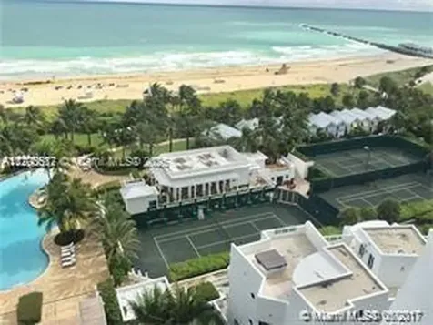 100 S Pointe Drive Miami Beach FL 33139