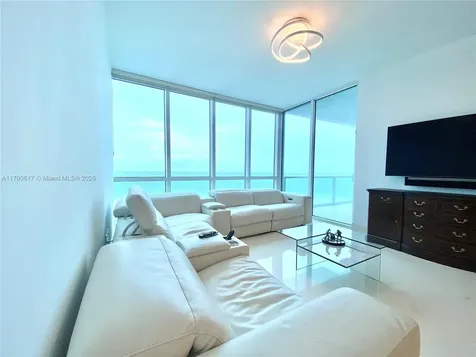 100 S Pointe Drive Miami Beach FL 33139