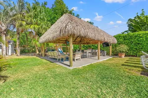 17205 SW 88th Avenue Palmetto Bay FL 33157