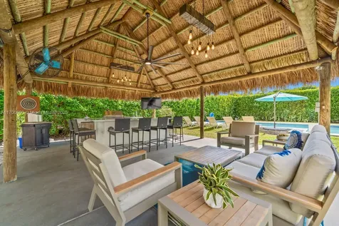 17205 SW 88th Avenue Palmetto Bay FL 33157