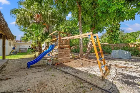 17205 SW 88th Avenue Palmetto Bay FL 33157
