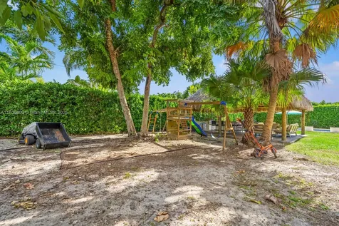 17205 SW 88th Avenue Palmetto Bay FL 33157