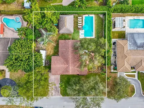 17205 SW 88th Avenue Palmetto Bay FL 33157