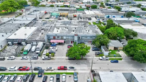 2100 NW 22nd Court Miami FL 33142