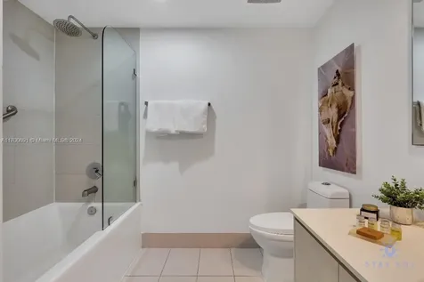2602 E Hallandale Beach Boulevard Hallandale Beach FL 33009