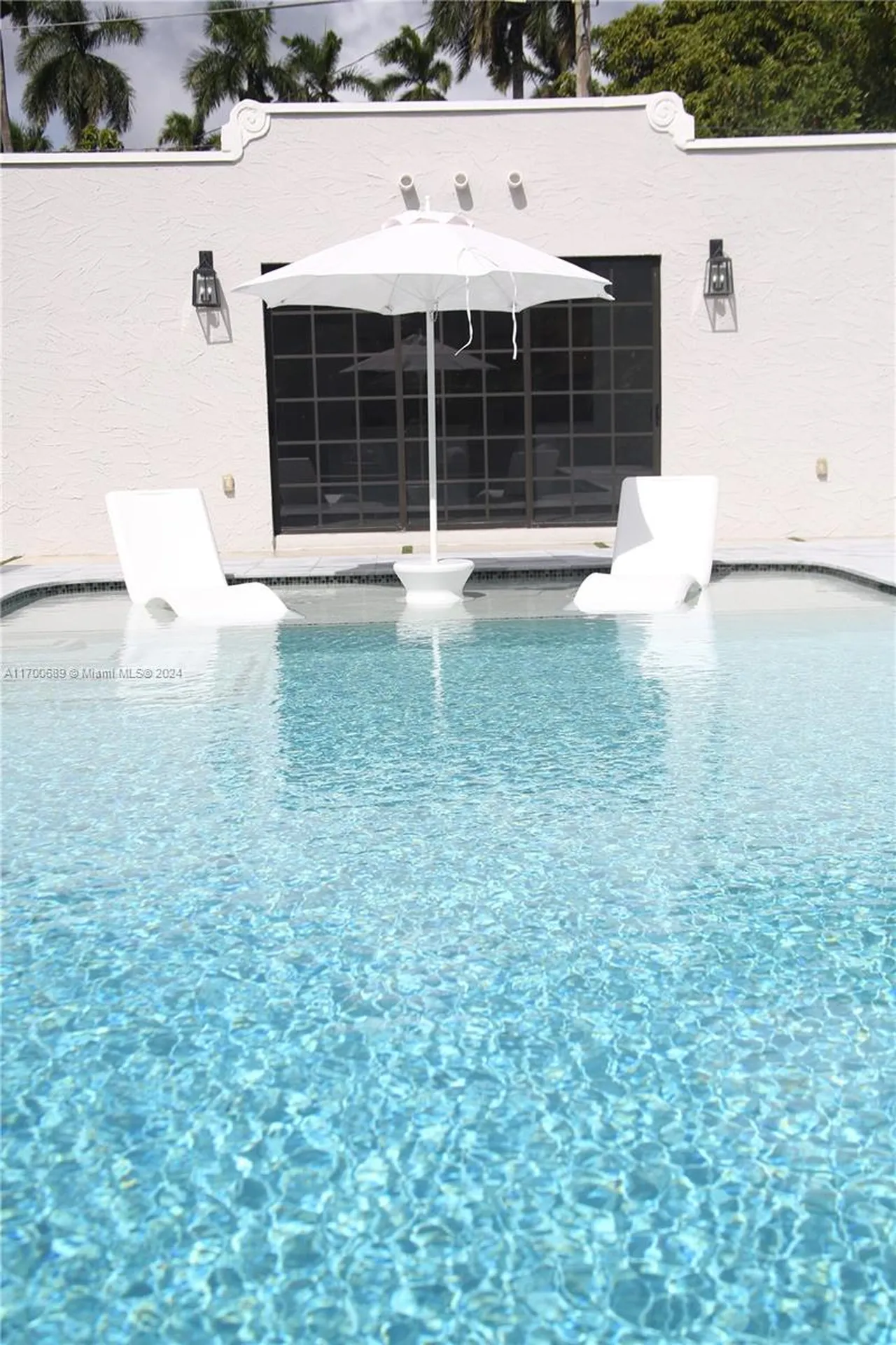 1345 Hollywood Boulevard Hollywood FL 33019