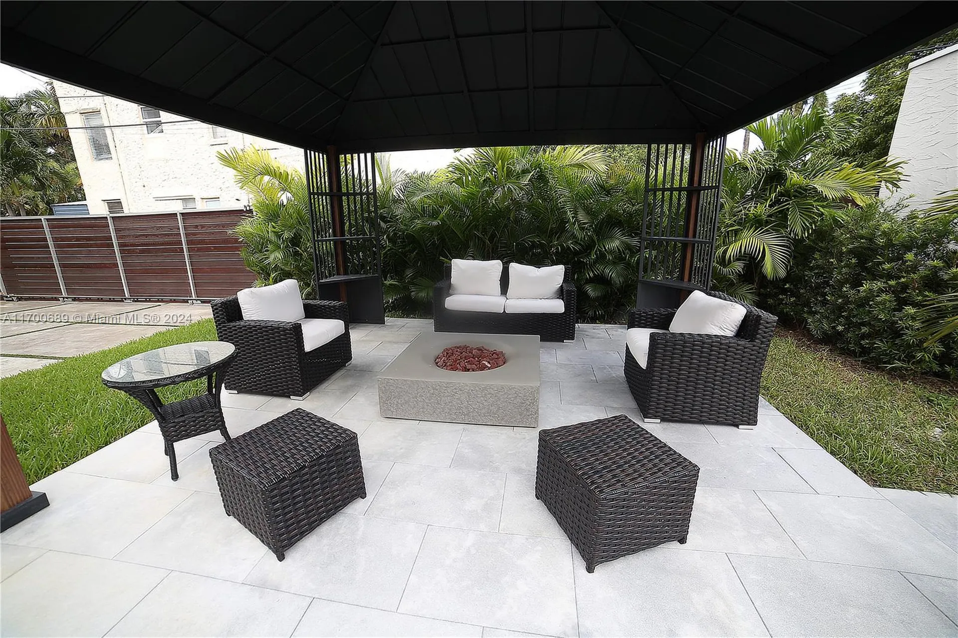 1345 Hollywood Boulevard Hollywood FL 33019