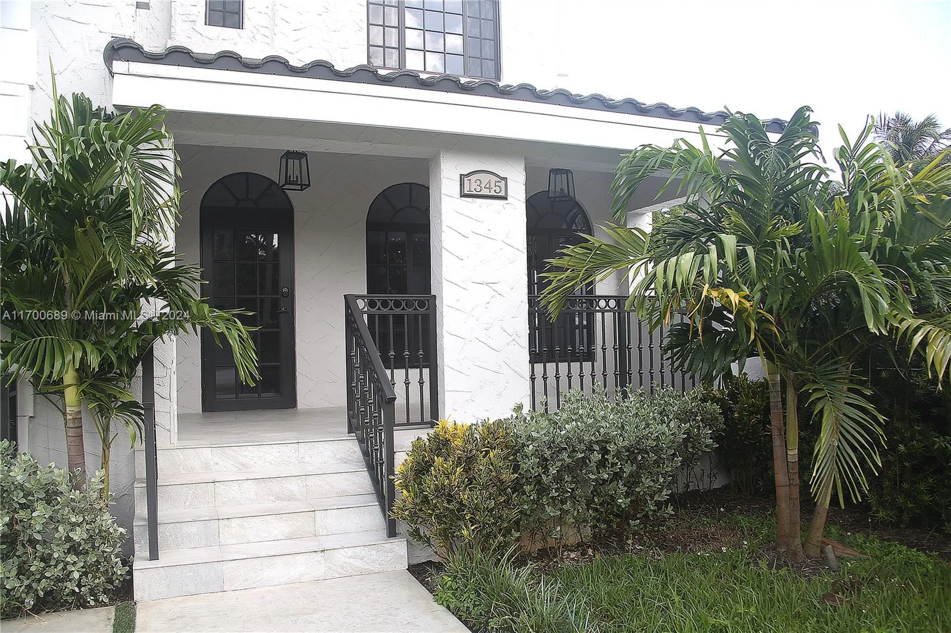 1345 Hollywood Boulevard Hollywood FL 33019