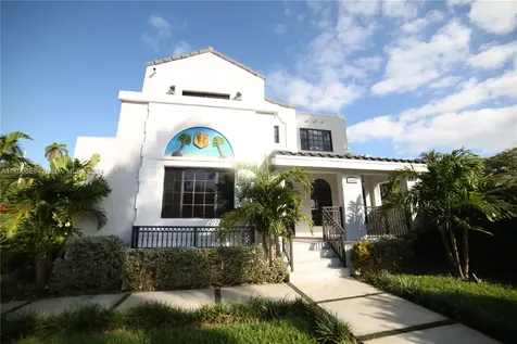 1345 Hollywood Boulevard Hollywood FL 33019