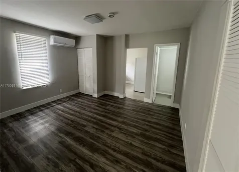 1741 Dewey Street Hollywood FL 33020