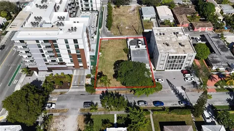 1741 Dewey Street Hollywood FL 33020