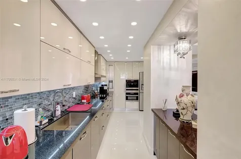 9801 W Collins Avenue Bal Harbour FL 33154