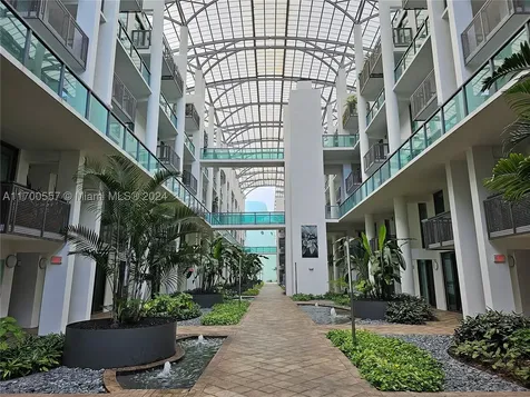 6000 Collins Avenue Miami Beach FL 33140