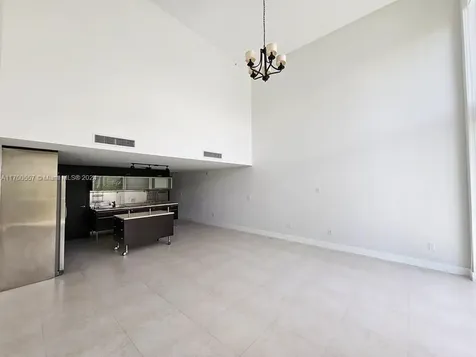 6000 Collins Avenue Miami Beach FL 33140