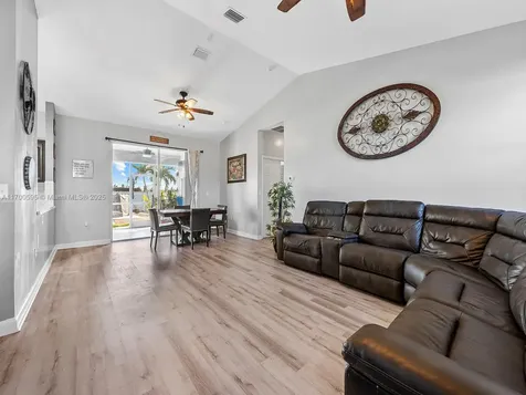 18740 SW 358th Street Homestead FL 33034