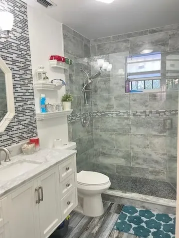 161 NW 35th Street Miami FL 33127