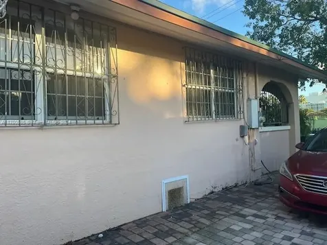 161 NW 35th Street Miami FL 33127
